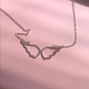14k White Angel Wings Necklace 👼🏻